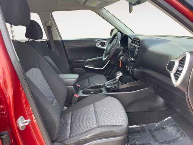 Used 2022 Kia Soul LX FWD image 15