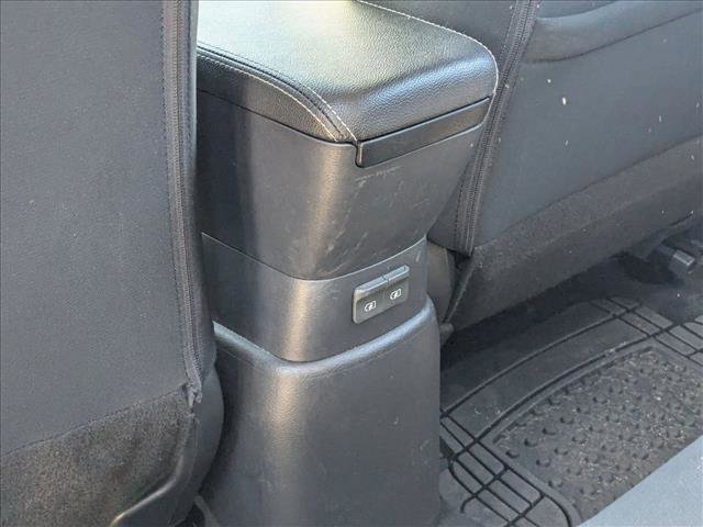 Used 2020 Nissan Kicks SV image 17