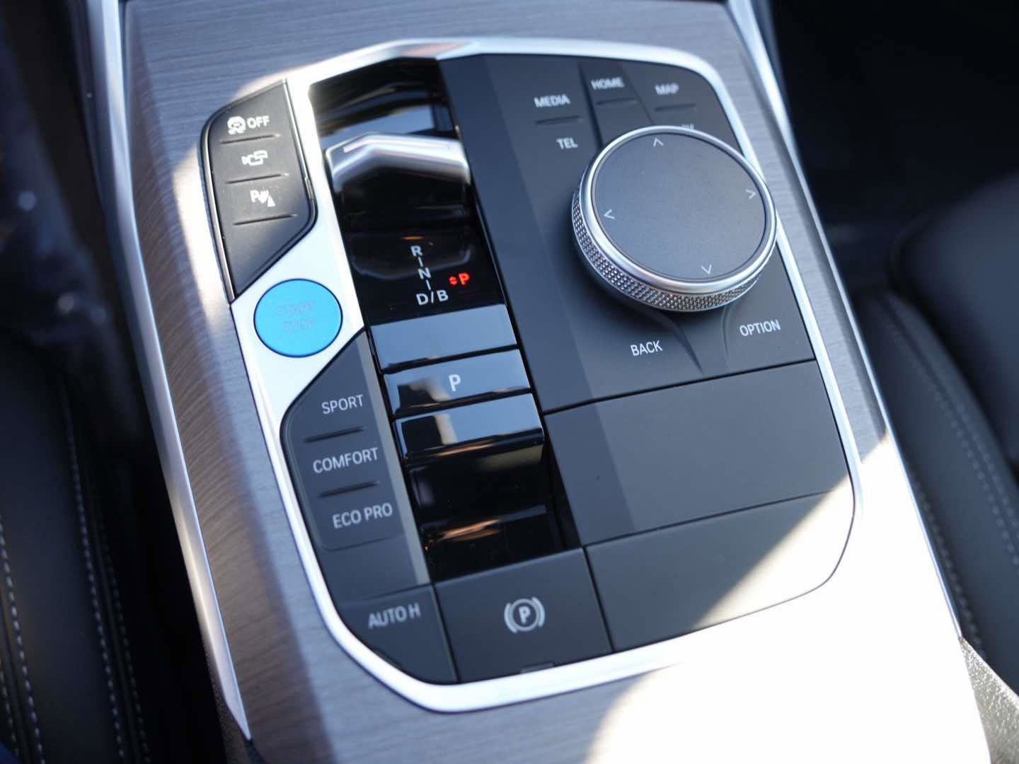 Certified 2025 BMW i4 xDrive40i w/ Premium Package image 24