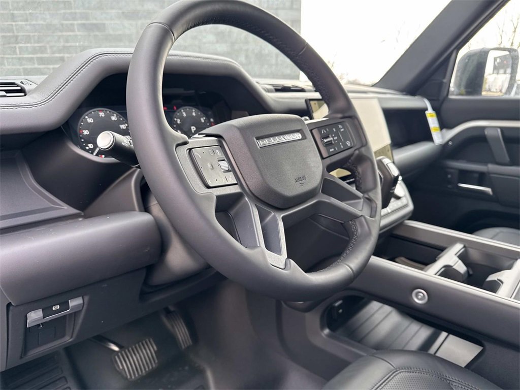 New 2026 Land Rover Defender 110 S image 20