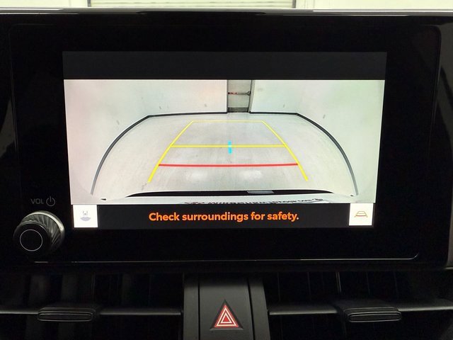 Used 2024 Toyota RAV4 SE image 24