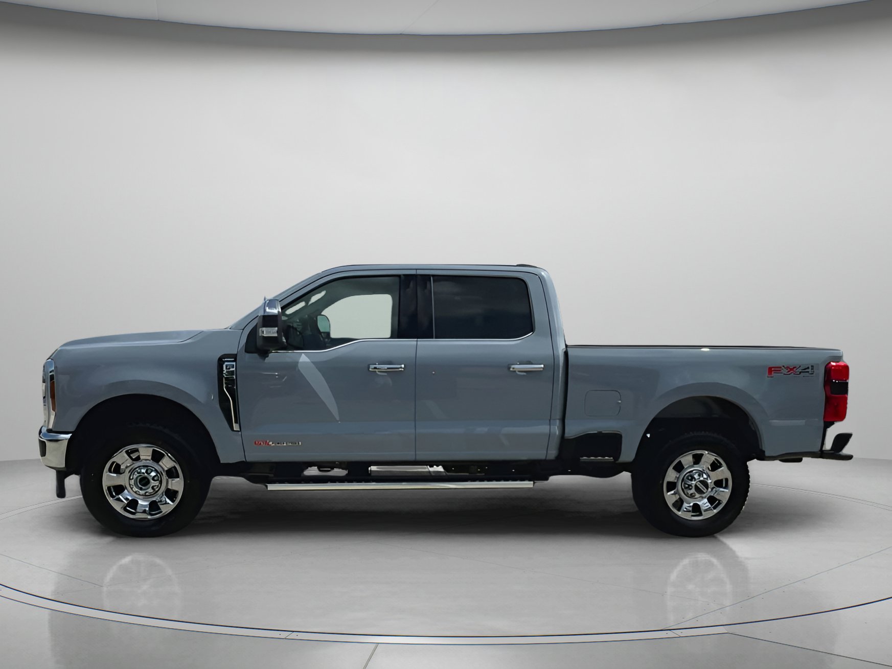 Used 2025 Ford F350 Lariat w/ Chrome Package AWD/4WD image 16