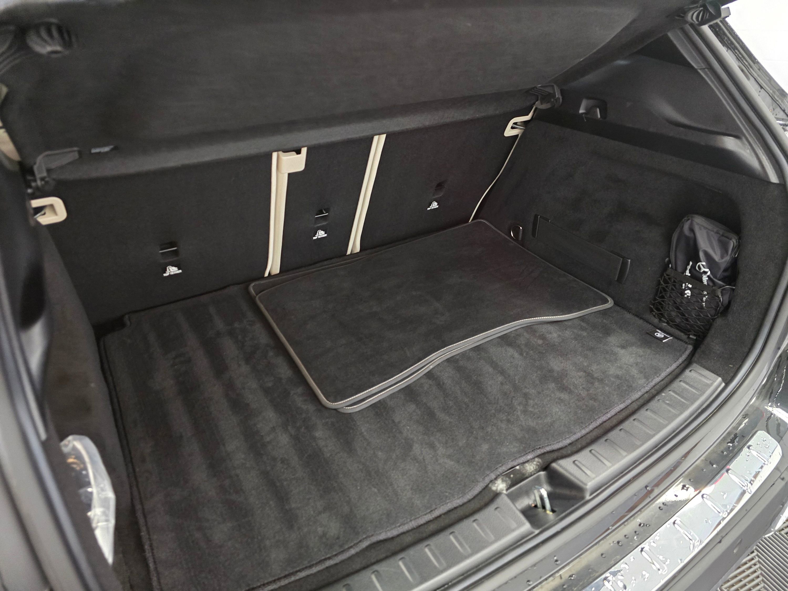 Used 2025 Mercedes-Benz GLA 250 4MATIC image 19