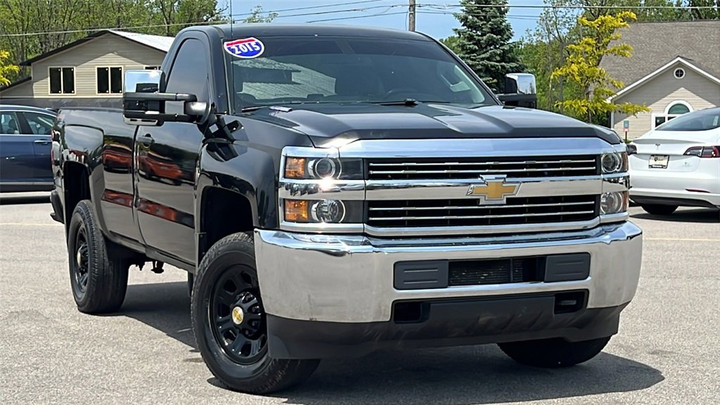Used 2015 Chevrolet Silverado 3500 W/T image 2
