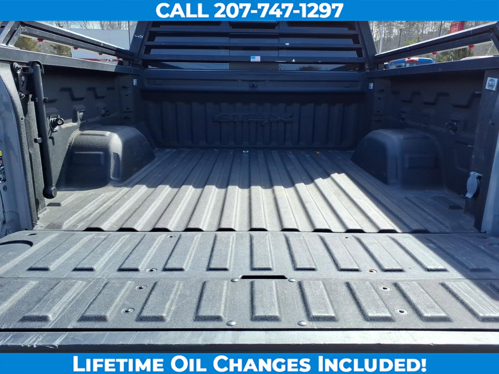 Used 2024 GMC Sierra 1500 AT4X AWD/4WD image 10