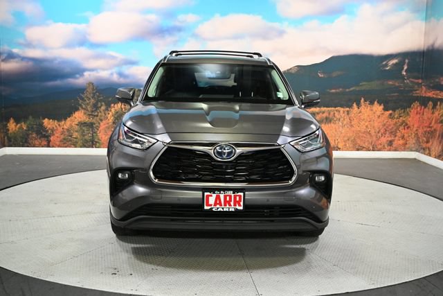Used 2021 Toyota Highlander Limited AWD/4WD image 2