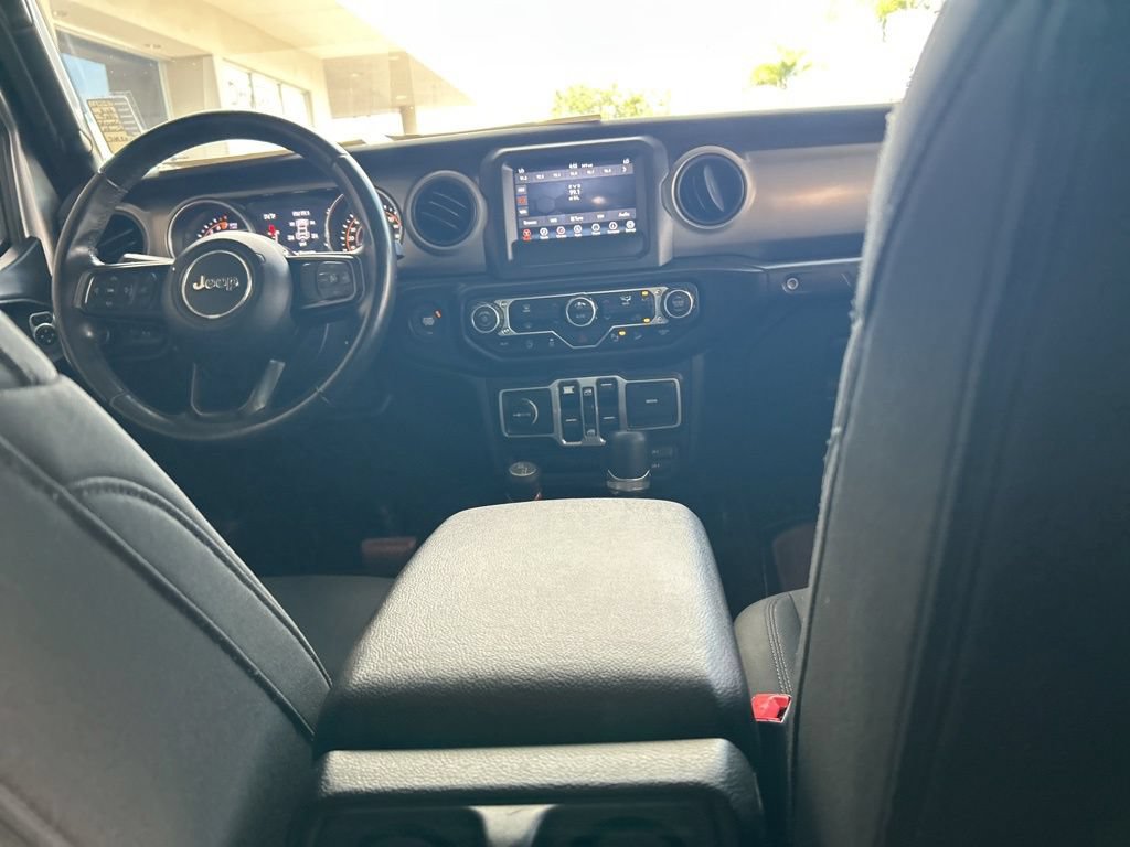 Used 2018 Jeep Wrangler Unlimited Sport S AWD/4WD image 30
