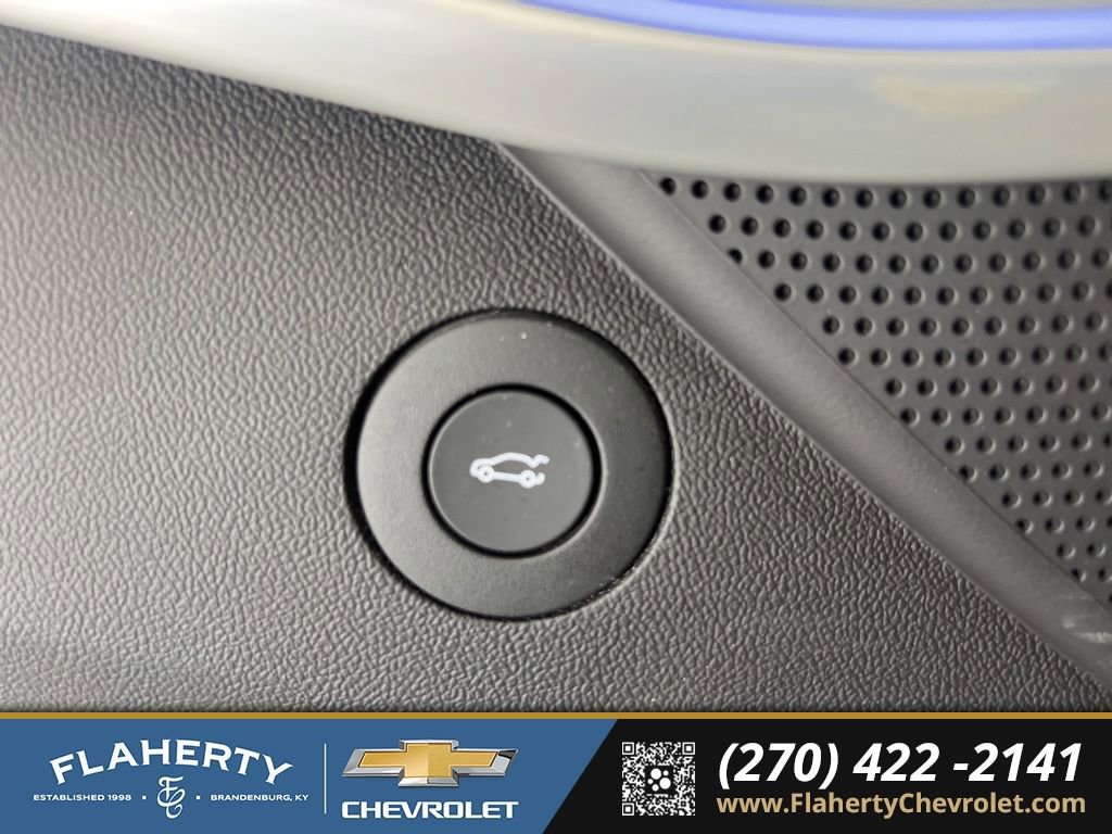 Used 2022 Chevrolet Camaro ZL1 image 18