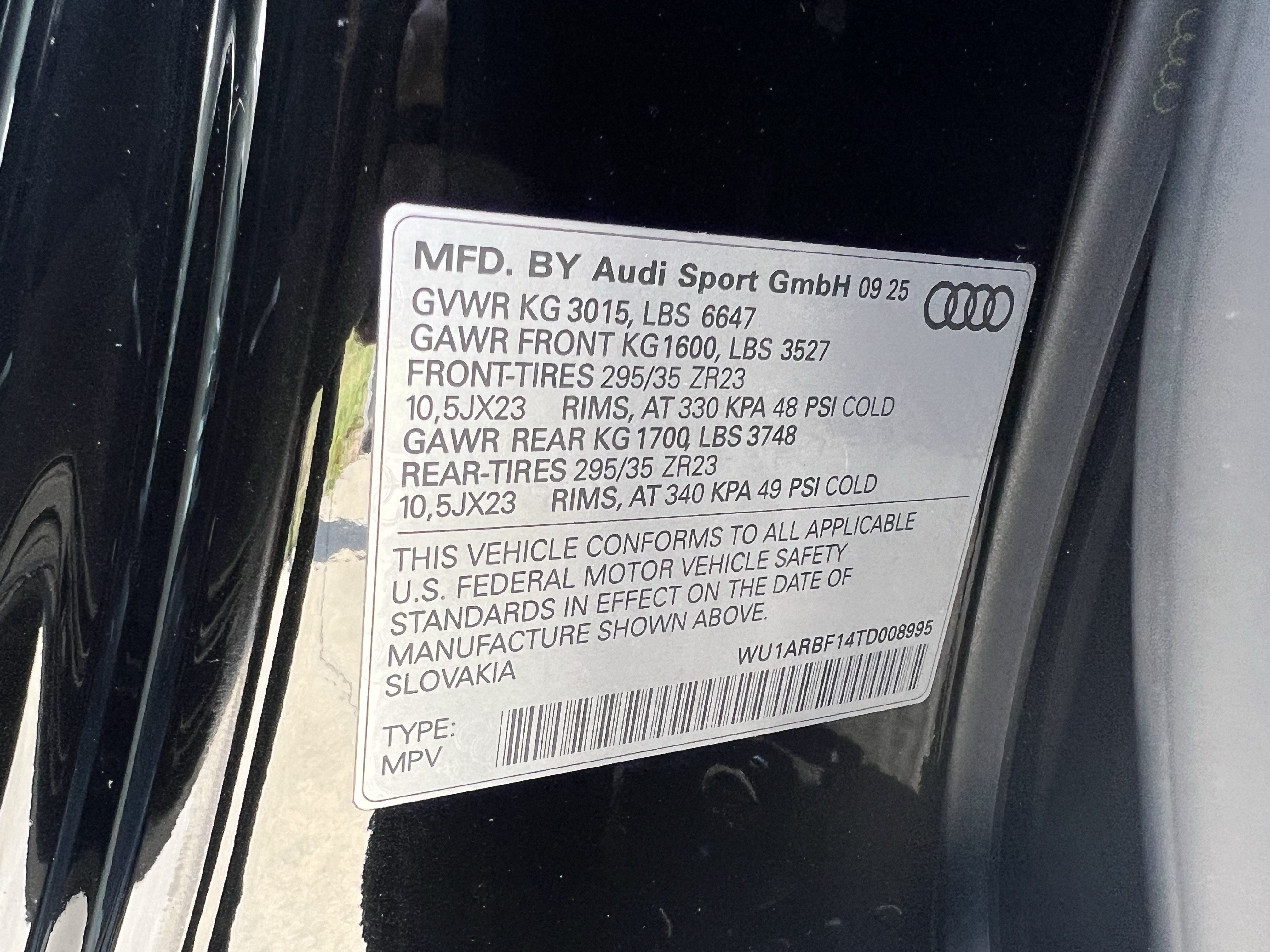 Used 2026 Audi RS Q8 performance AWD/4WD image 37