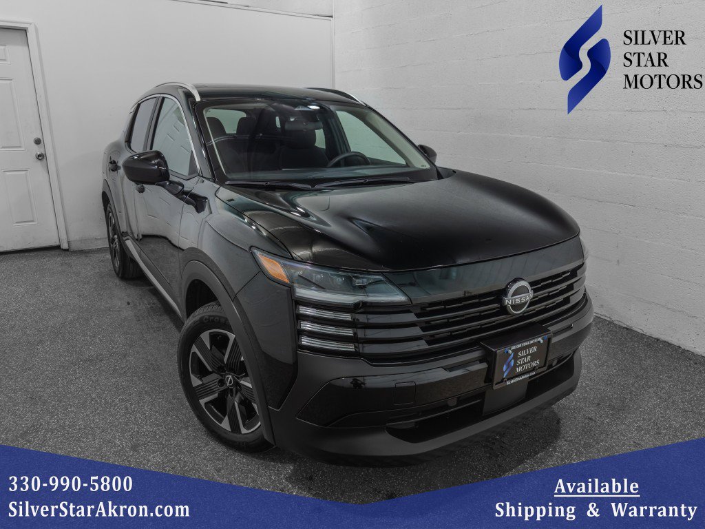Used 2025 Nissan Kicks SV w/ SV Premium Package AWD/4WD image 1