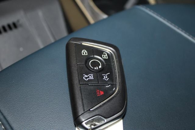 Certified 2025 Cadillac Escalade IQ Sport 2 w/ LPO, ONYX Package AWD/4WD image 31