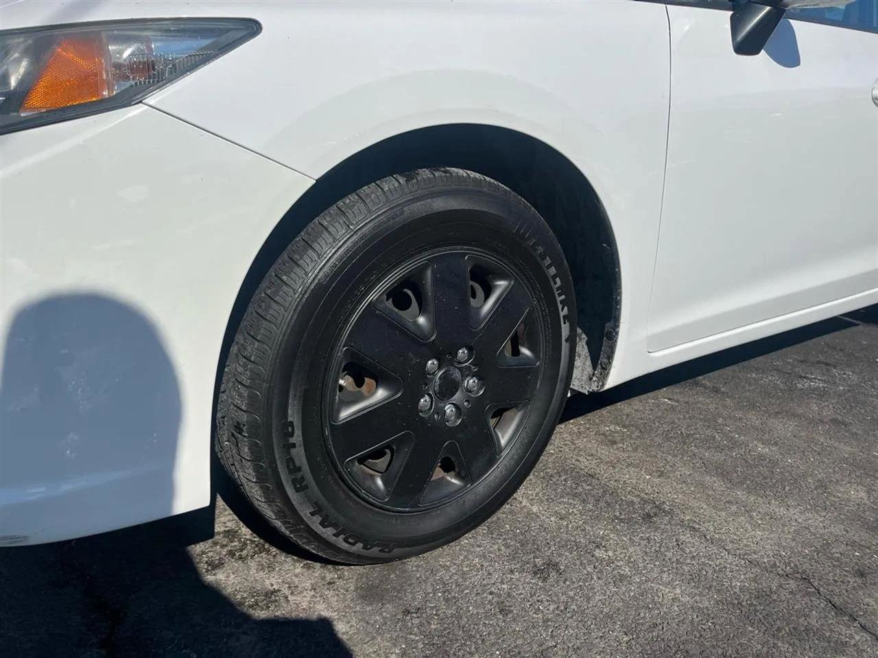 Used 2013 Honda Civic LX image 9