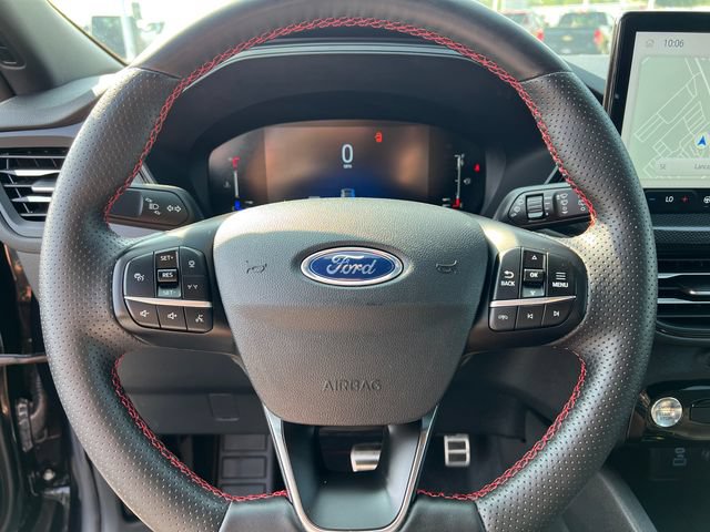 Certified 2023 Ford Escape ST-Line w/ Tech Pack #1 FWD image 15