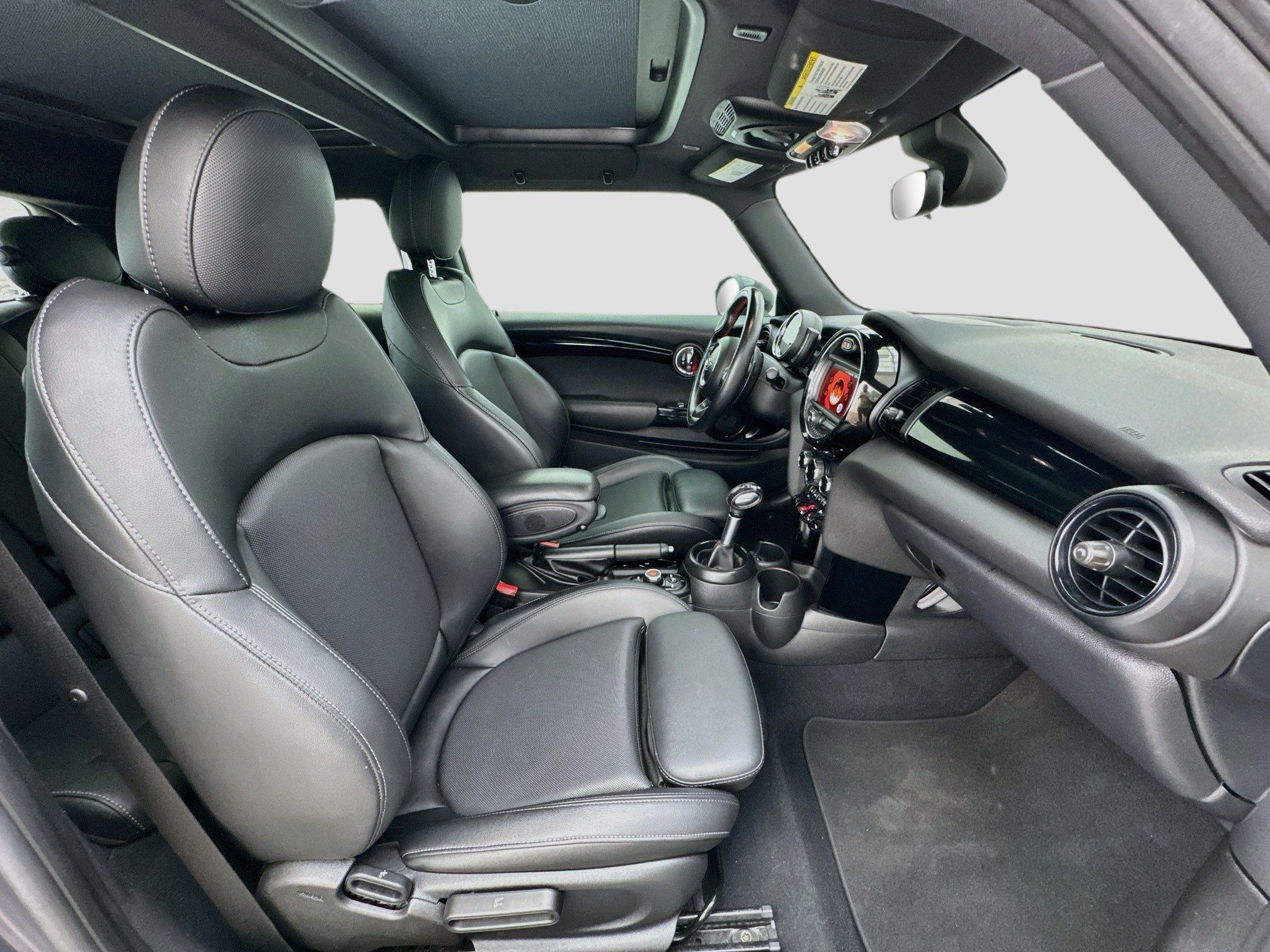 Used 2019 MINI Cooper S FWD image 19
