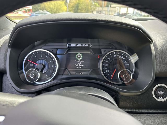 New 2026 RAM 1500 4x4 Crew Cab image 5