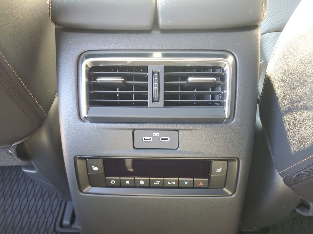 New 2026 MAZDA CX-90 3.3 Turbo w/ Premium Plus Pkg image 14