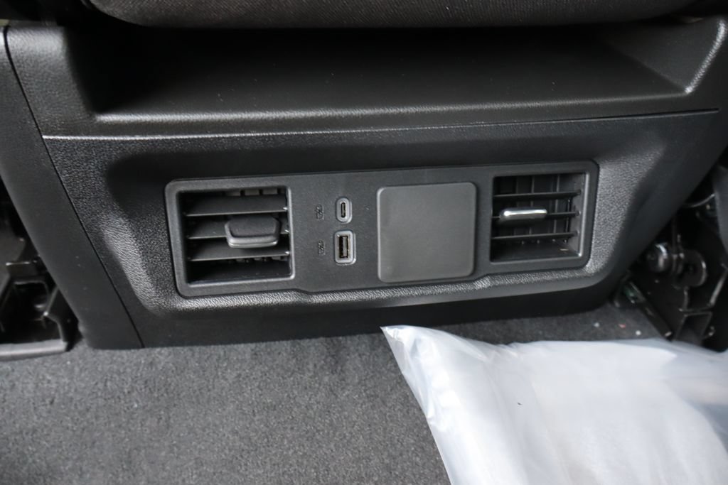 New 2026 Chevrolet Silverado 1500 Custom w/ Rally Edition AWD/4WD image 16