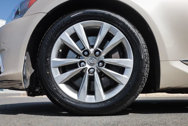 Used 2014 Lexus LS 460 AWD w/ Comfort Package image 21
