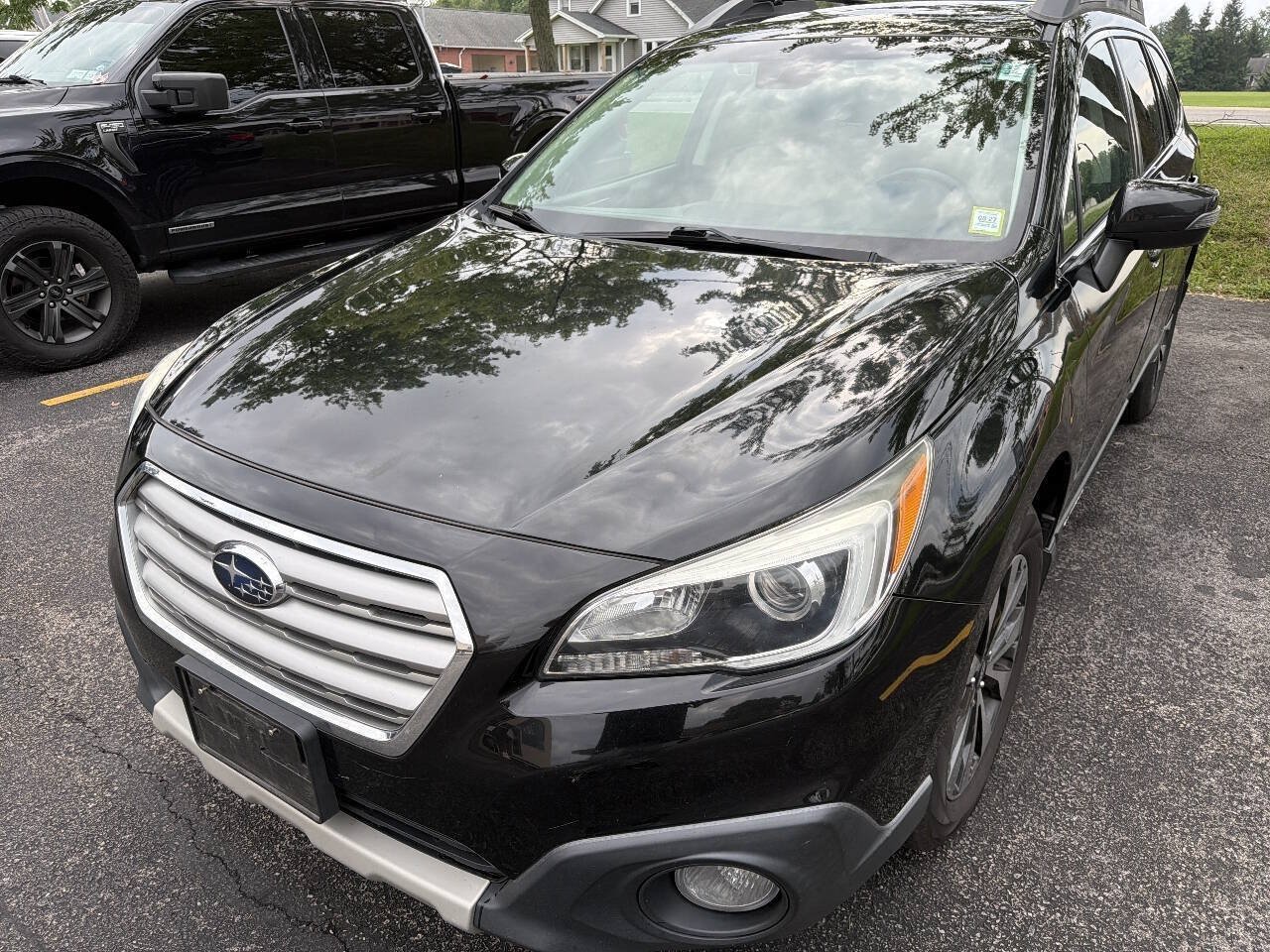 Used 2017 Subaru Outback 3.6R Limited AWD/4WD image 8
