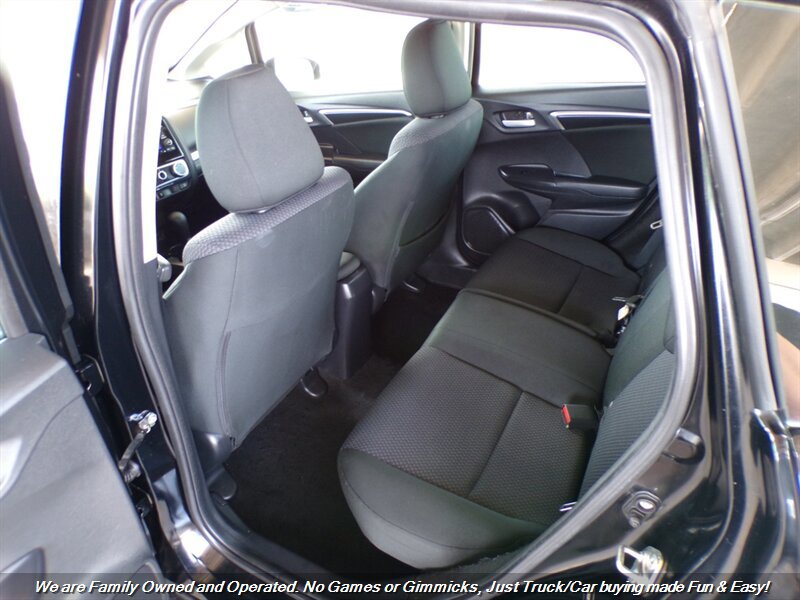 Used 2019 Honda Fit LX image 18