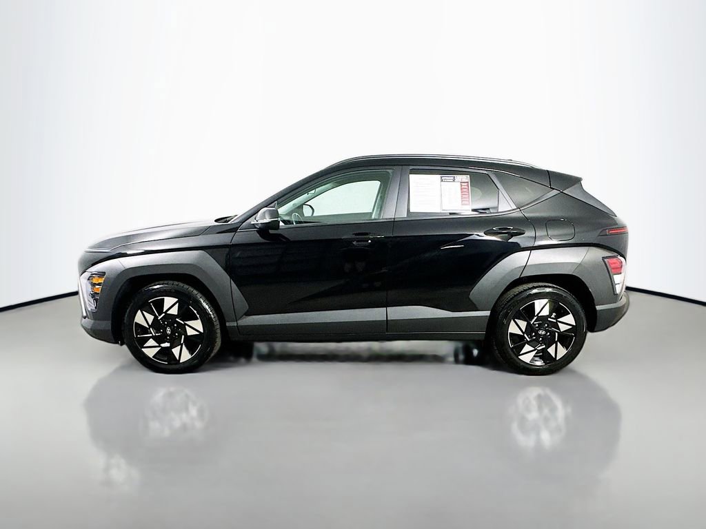 Used 2024 Hyundai Kona SEL FWD image 5