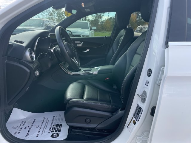 Used 2021 Mercedes-Benz GLC 300 4MATIC image 19