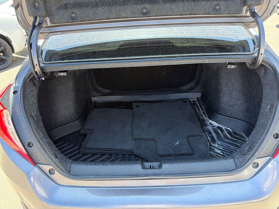 Used 2021 Honda Civic EX-L image 11