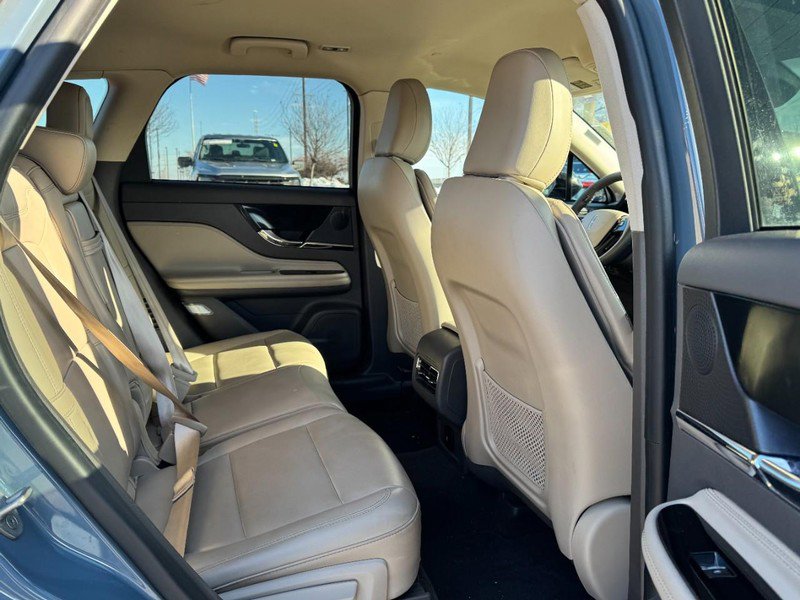 Used 2023 Lincoln Corsair FWD image 13