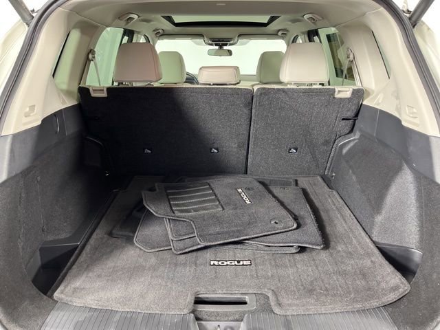 Used 2023 Nissan Rogue SV w/ SV Premium B Package image 52