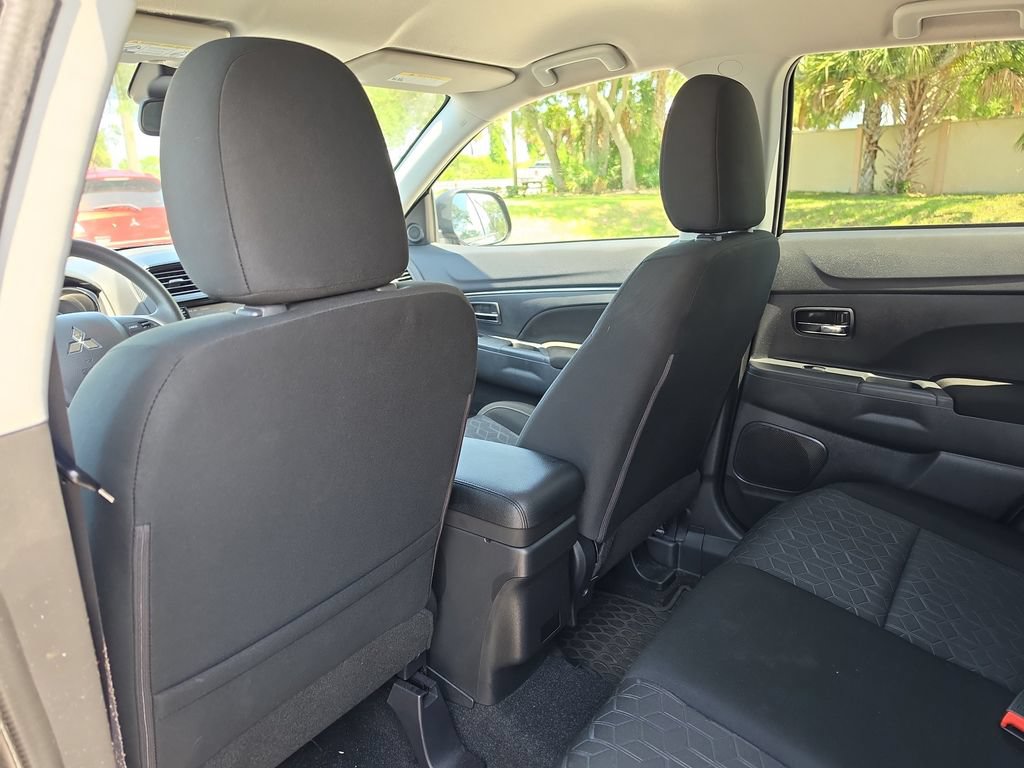 Used 2024 Mitsubishi Outlander Sport ES AWD/4WD image 10