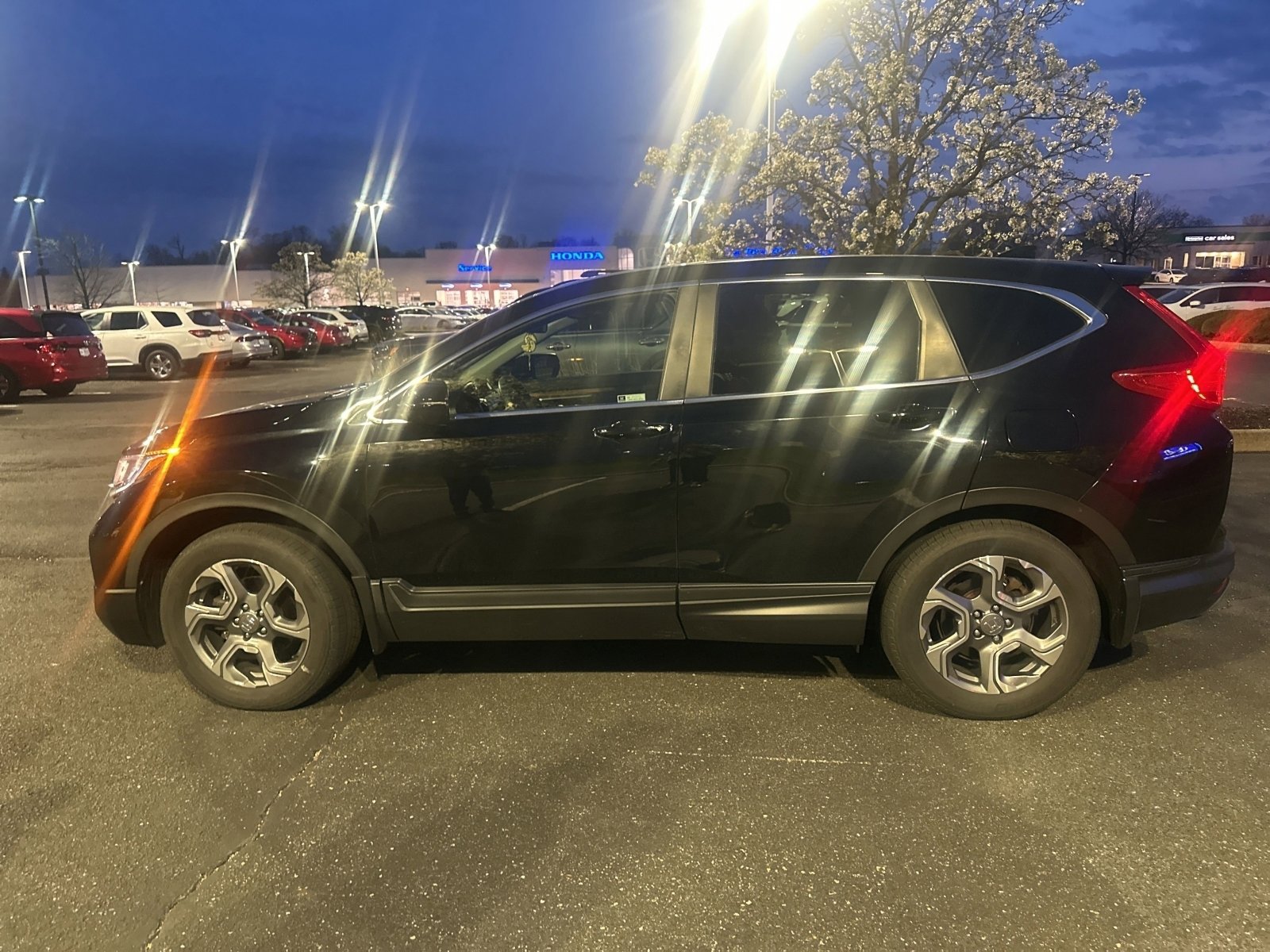 Used 2019 Honda CR-V EX image 6