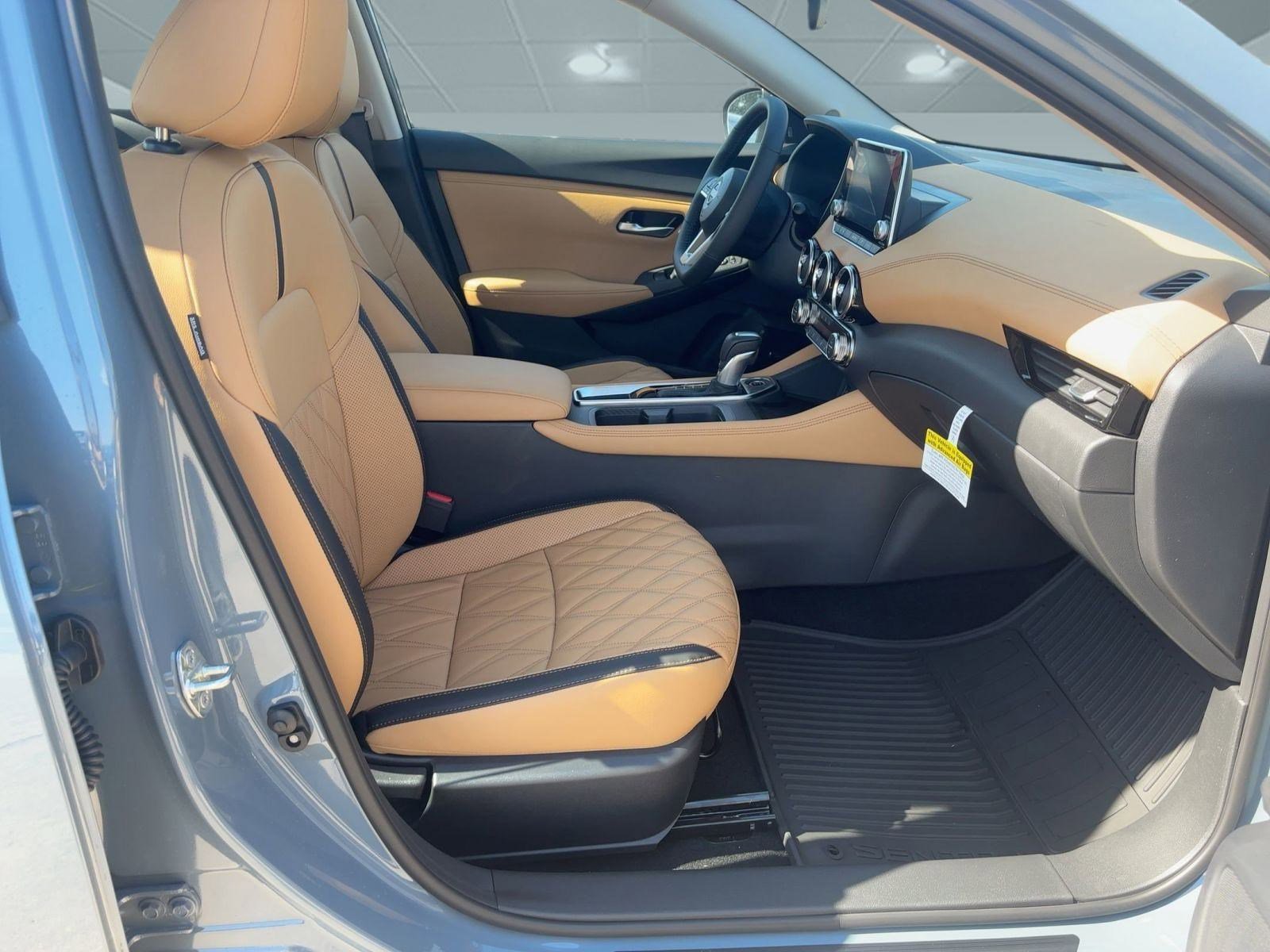 New 2025 Nissan Sentra SV w/ SV Premium Package image 30