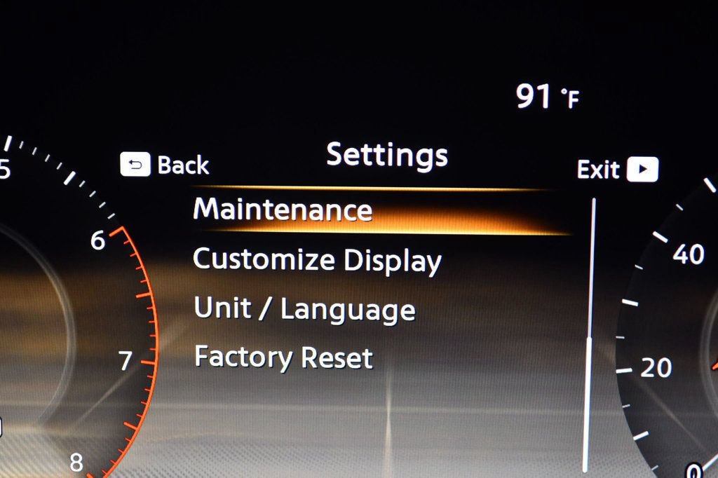 Used 2026 Nissan Armada PRO-4X w/ Captain's Chari Seat Package AWD/4WD image 46