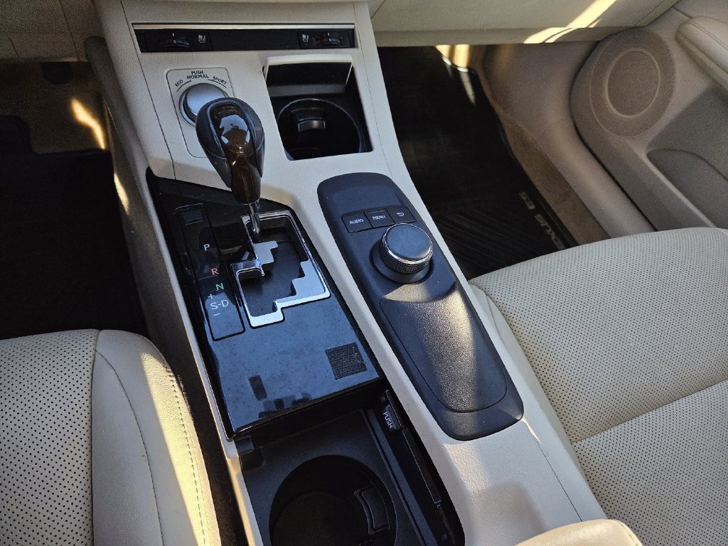 Used 2015 Lexus ES 350 w/ Premium Package FWD image 12