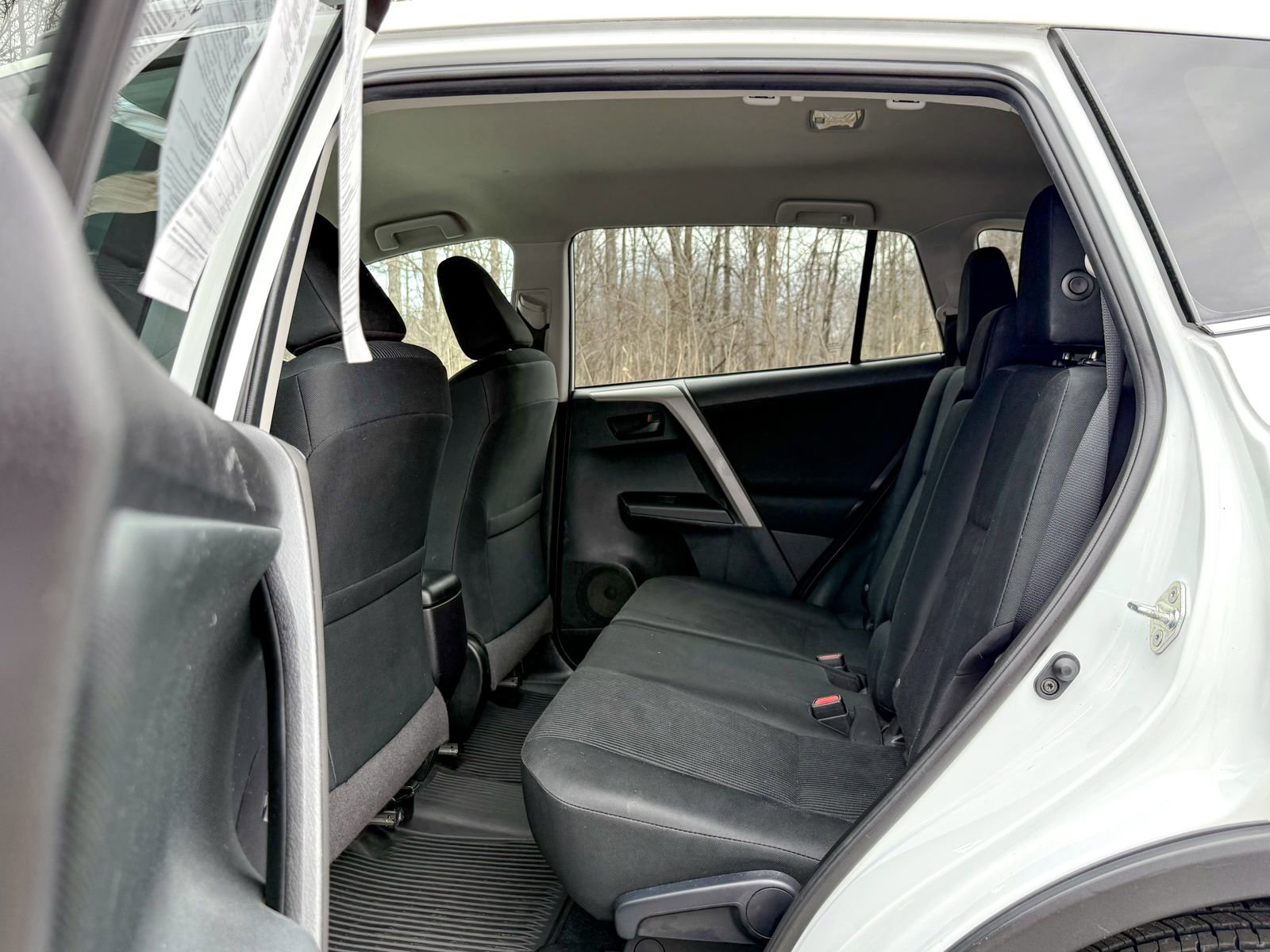 Used 2018 Toyota RAV4 LE w/ All Weather Liner Package image 18