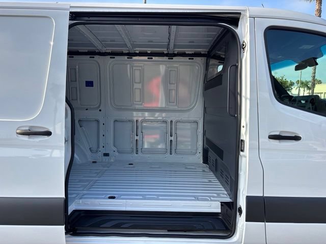 Used 2026 Mercedes-Benz Sprinter 2500 image 26