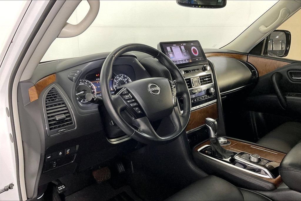 Used 2023 Nissan Armada SL w/ Captain's Chairs Package AWD/4WD image 16