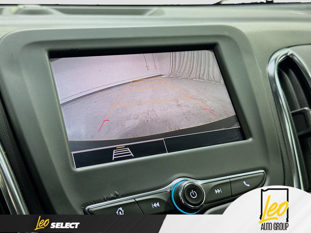 Used 2022 Chevrolet Equinox LT AWD/4WD image 16