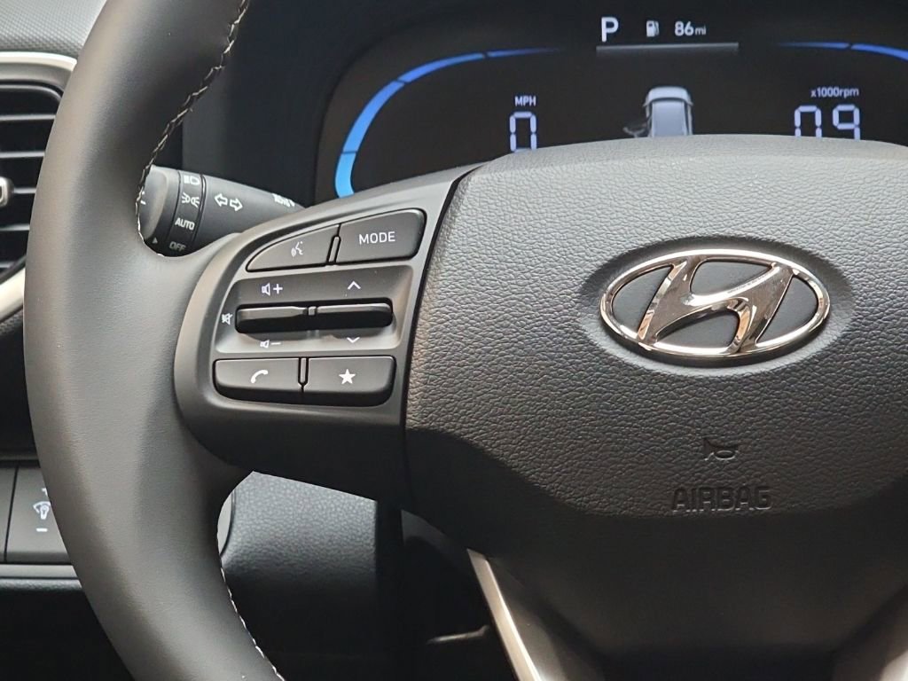 New 2026 Hyundai Venue SEL image 16