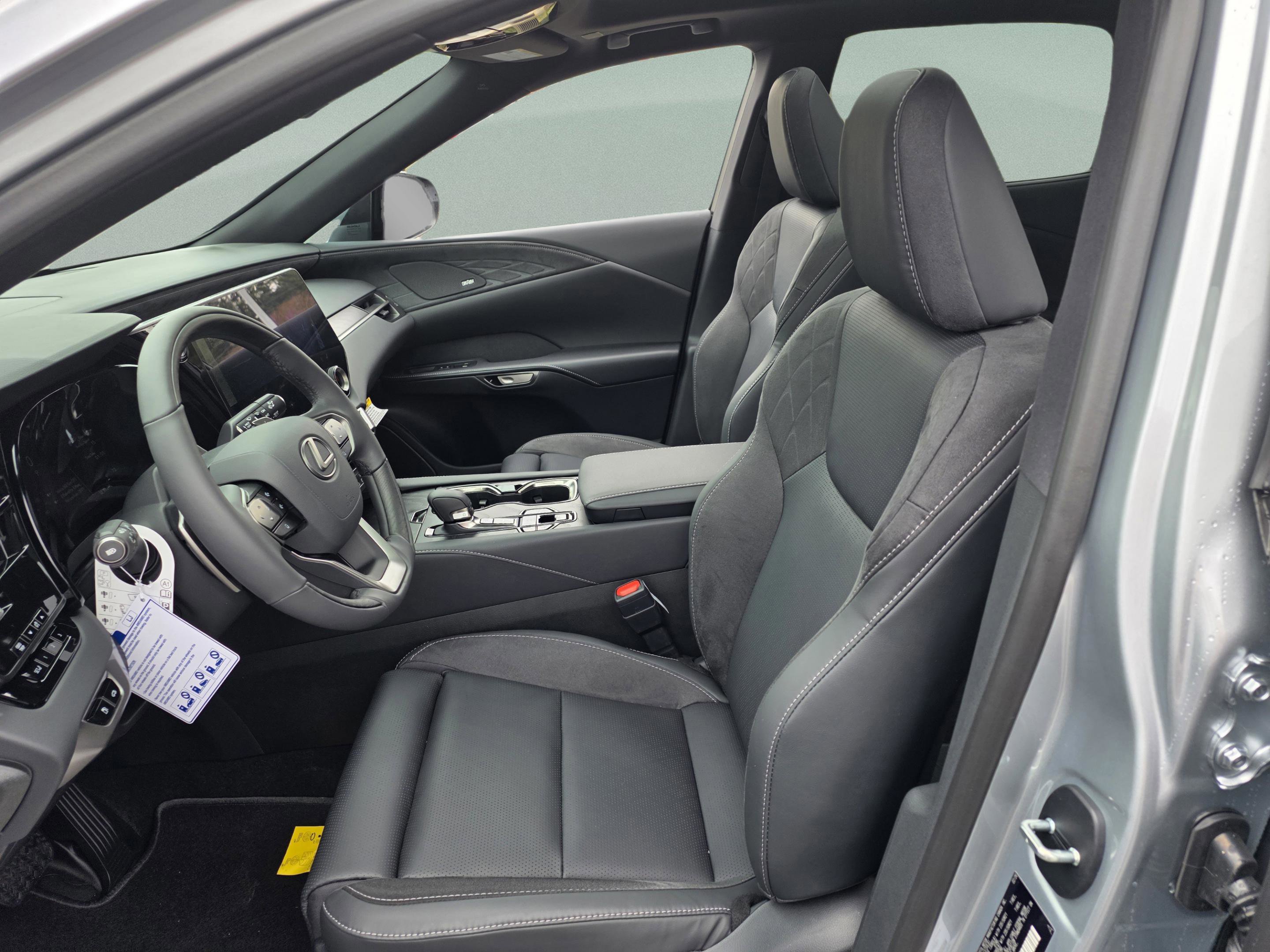 New 2026 Lexus RX 350 image 12
