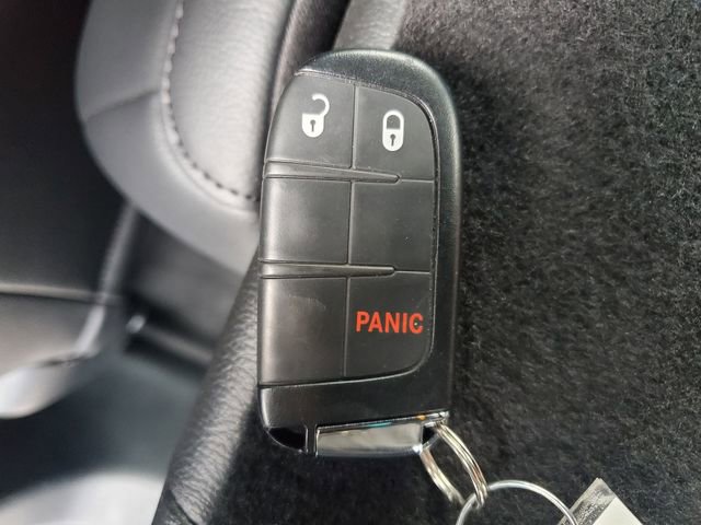 Certified 2024 Jeep Compass Latitude image 27