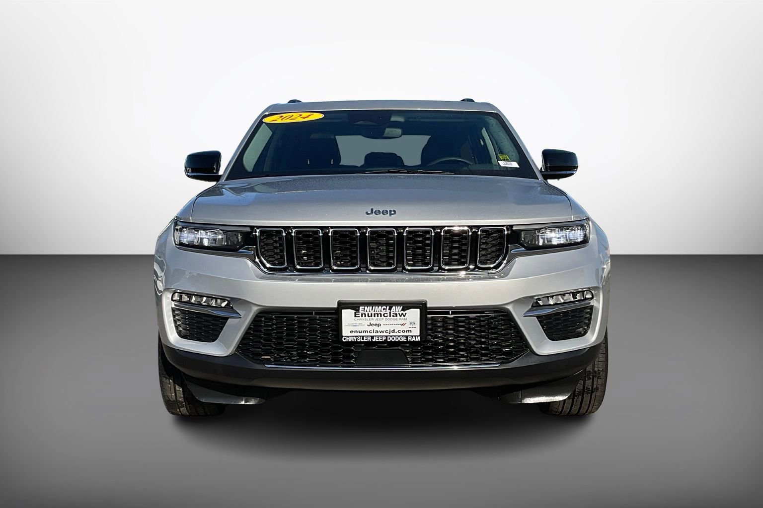 Used 2024 Jeep Grand Cherokee Limited 4xe image 3