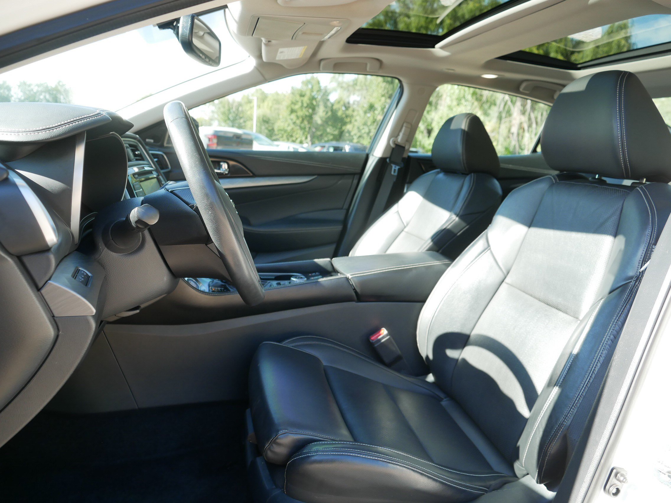 Certified 2018 Nissan Maxima 3.5 SL FWD image 34