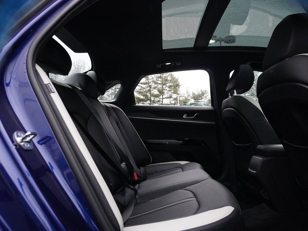 Used 2025 Kia K5 GT-Line w/ GT-Line Premium Package image 37