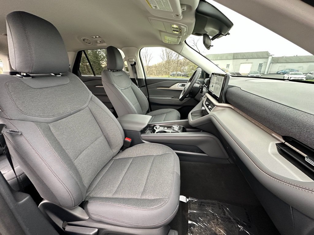 New 2026 Ford Explorer Active AWD/4WD image 22