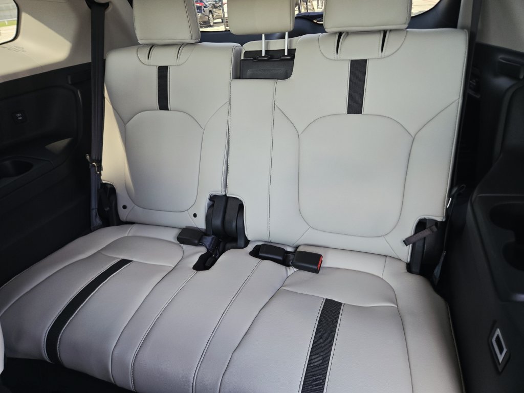 Certified 2026 Honda Pilot EX-L image 17