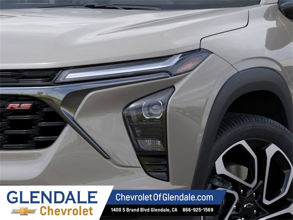 New 2026 Chevrolet Trax RS w/ Driver Confidence Package image 10