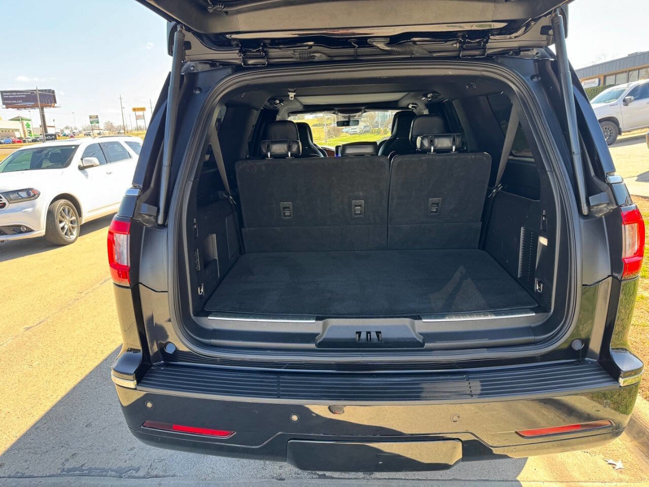 Used 2019 Lincoln Navigator L Reserve image 10