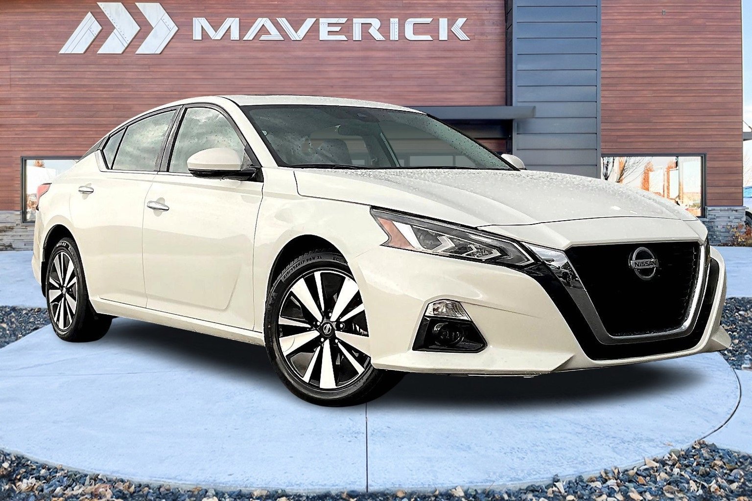 Used 2022 Nissan Altima 2.5 SL