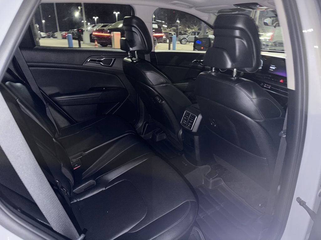 Used 2023 Kia Sportage SX image 24